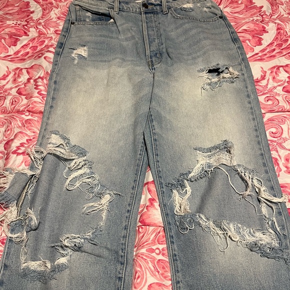 Cello Women’s Light Wash Blue Denim Jeans - Picture 3 of 15